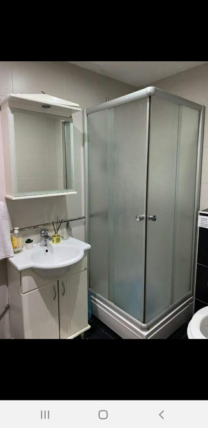 Garmani Apartment Vrnjacka Banja Phòng bức ảnh